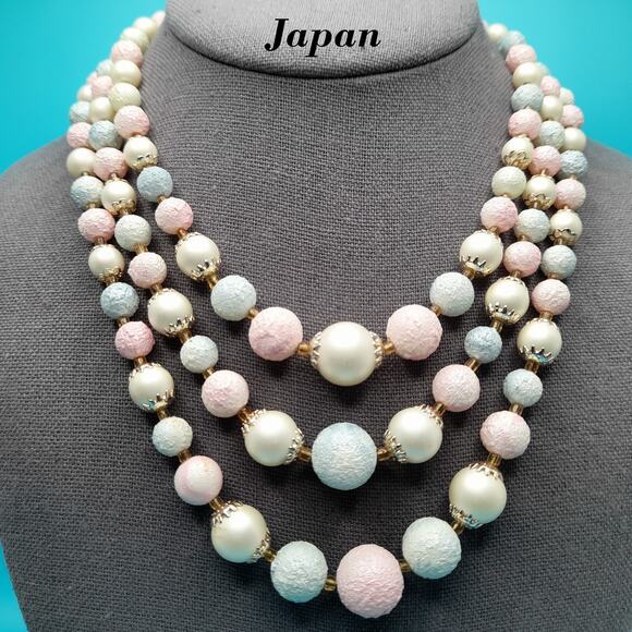 Vintage Japan Pastel Glass Beaded Necklace, Light Pink Blue White, 1950s, 17 In - Picture 1 of 13